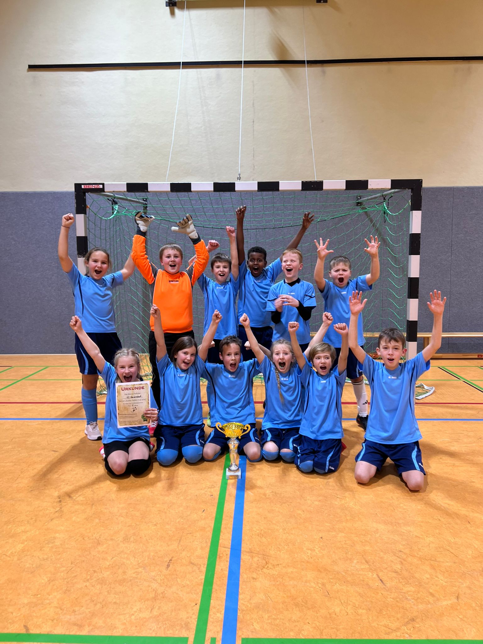 Hallencup